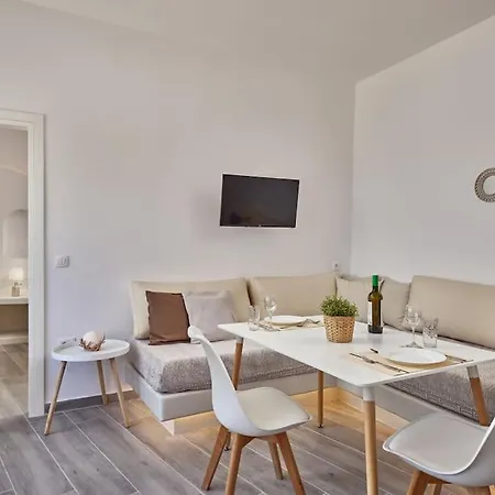 Appartement D' Amigos Superior Cave House With Outdoor Hottub